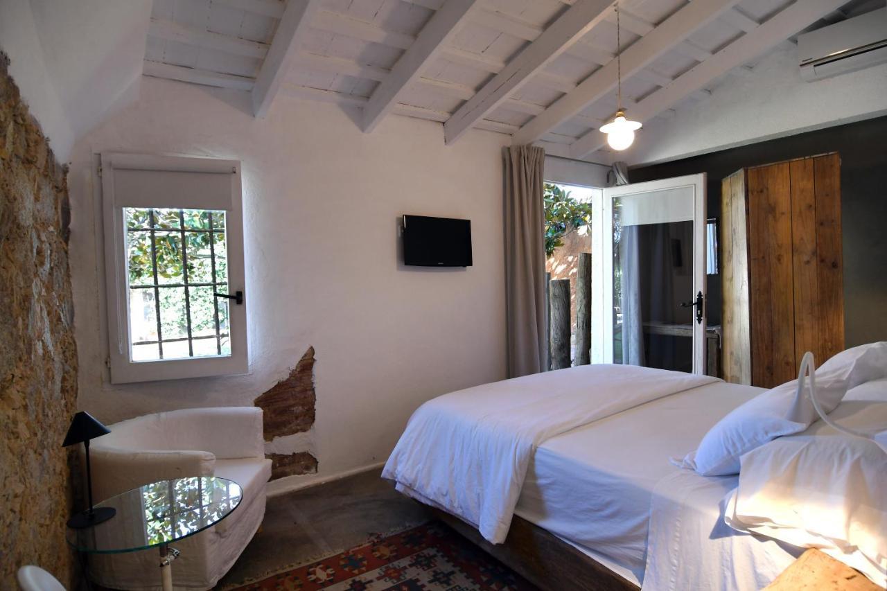 Montrás Le Rondini Bed & Breakfast エクステリア 写真