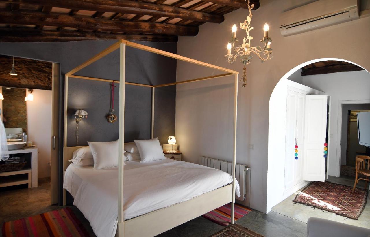 Montrás Le Rondini Bed & Breakfast エクステリア 写真