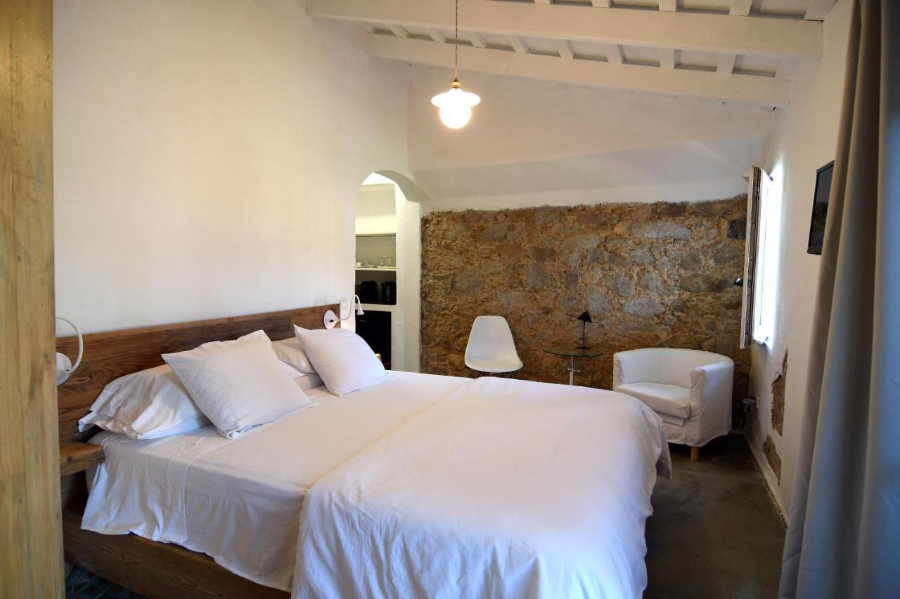 Montrás Le Rondini Bed & Breakfast エクステリア 写真