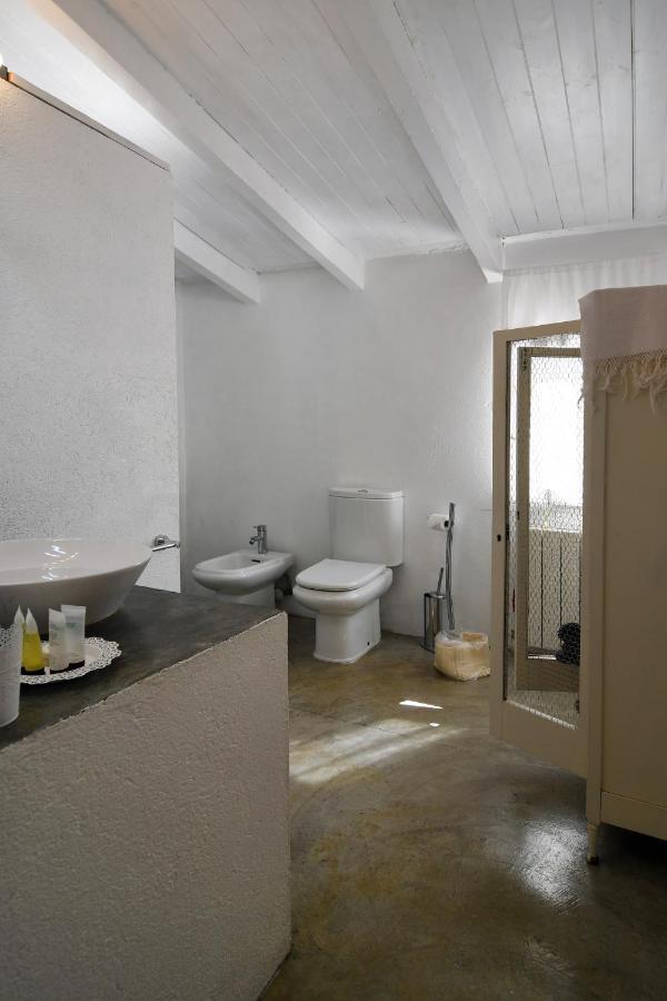 Montrás Le Rondini Bed & Breakfast エクステリア 写真