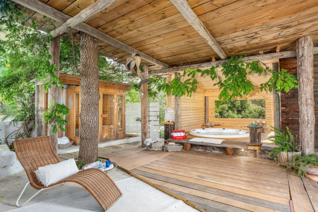 Montrás Le Rondini Bed & Breakfast エクステリア 写真